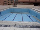 Piscina comunitaria a rehabilitar